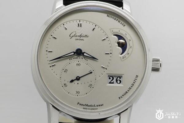 天津格拉苏蒂偏心系列1-90-02-42-32-05手表哪里能回收