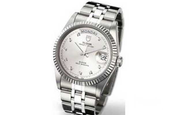 帝舵手表回收价格查询哪里更准确