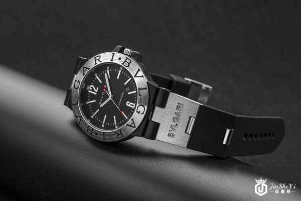 宝格丽名表回收的价格主要与哪几个因素有关