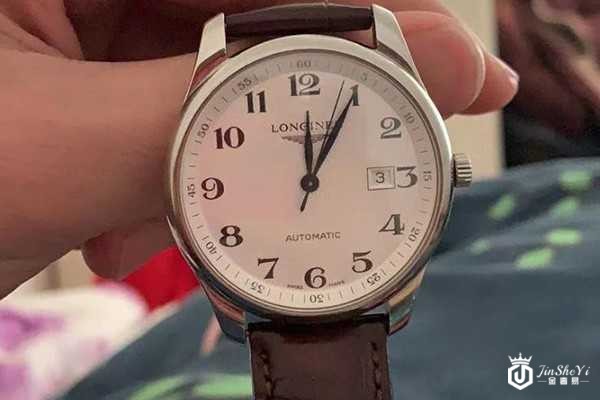 浪琴一万六的手表回收多少钱 价格越高保值力也更大吗