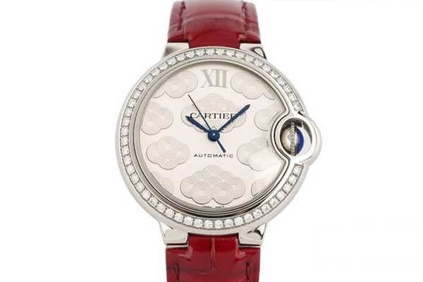 女士卡地亚带钻手表回收价格怎么算