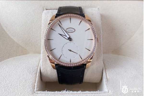 帕玛强尼回收值钱吗 大概能达到几折