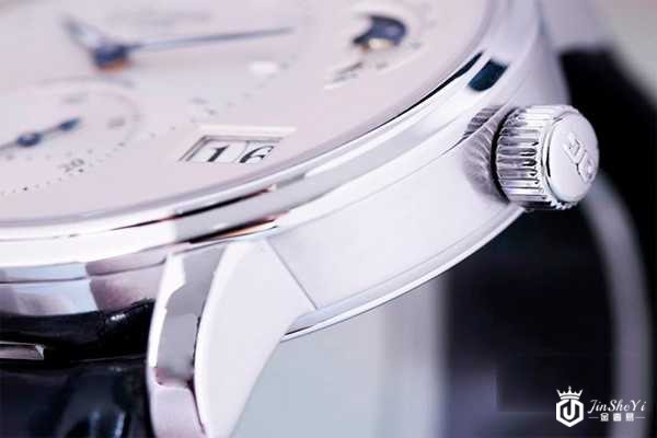 表圈镶钻的格拉苏蒂女表回收值几多钱