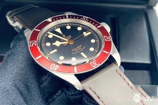 本地回收名表在典当行好还是网站好