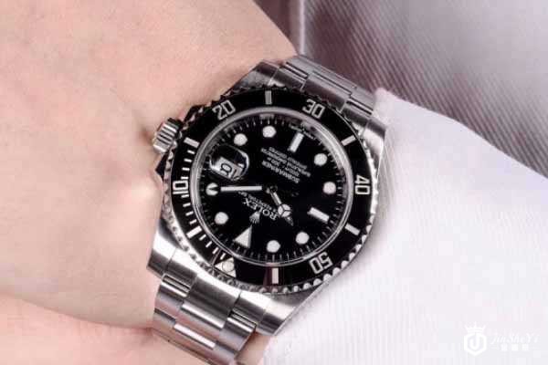 劳力士黑水鬼间黑回收价还会上涨吗