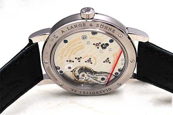 二手名表回收一般价格是多少 朗格想要精准报价看过来