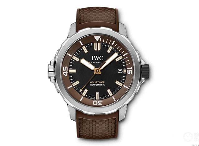 万国手表回收价目表普通是原价几折？