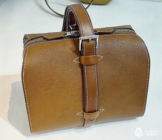 北京爱马仕包包哪里回收，爱马仕新款包包你心动了吗?