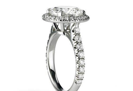 什么样的潮宏基钻石才有回收价值，哪种回收更值钱？