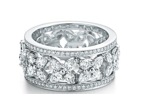 泉州钻石回收能在网上找吗，网站回收靠谱吗？