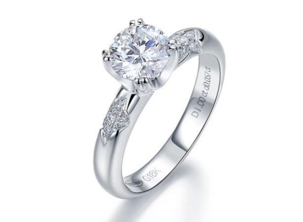 钻戒可以回收吗？回收的话一般能拿到几折呢？