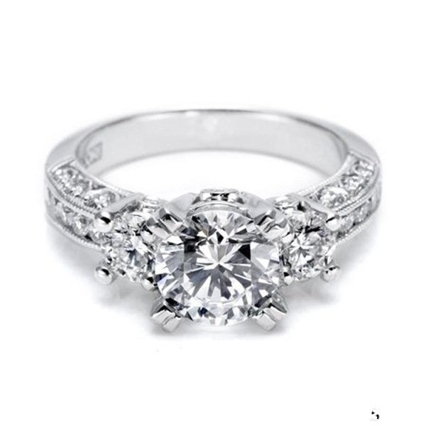 钻石戒指净度越好价值越高吗？