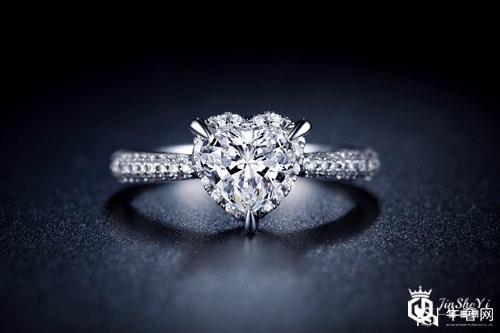 通灵钻戒能在专柜回收吗？