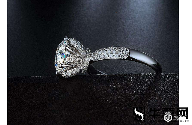 钻石戒指是否回收？越大的钻石回收行情越好？