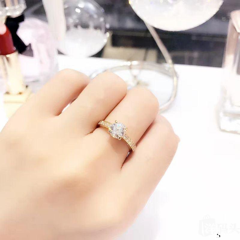 一万元买黄金或者钻石，哪个回收价值最高？