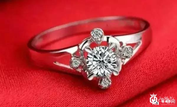 二手钻石回收就不保值了，这是为什么？