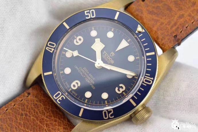 深圳帝舵手表回收的话能够拿到多少钱?