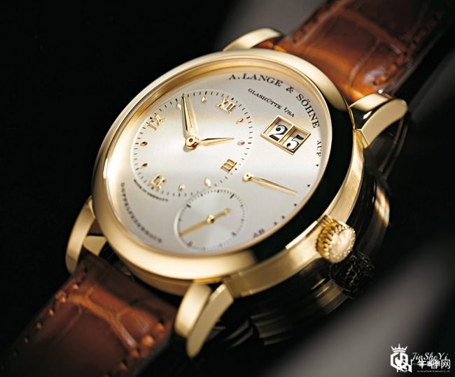 深圳手表回收公司讲解朗格机芯的设计？