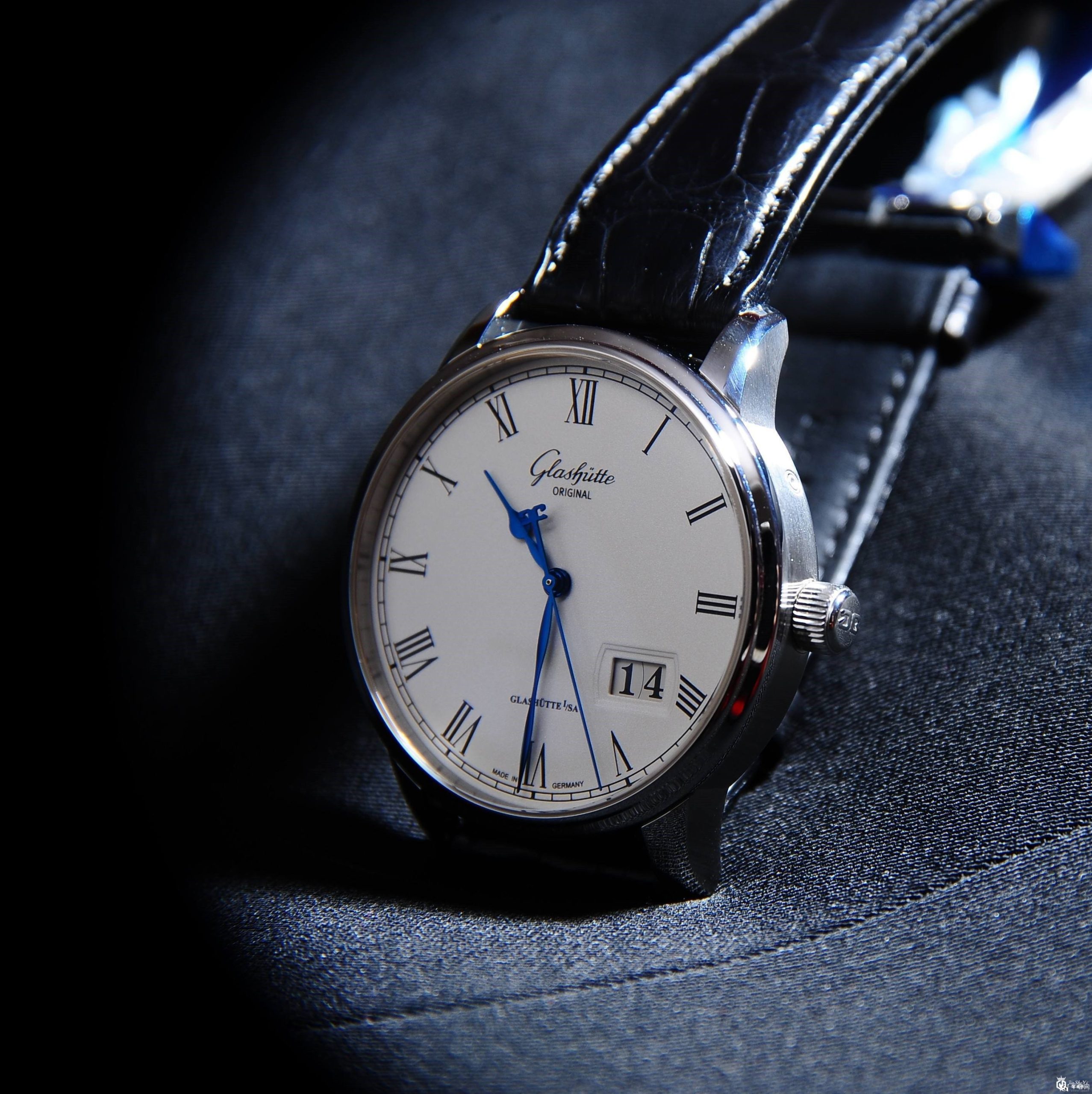 深圳格拉苏蒂全新“Spezialist”开拓系列手表回收