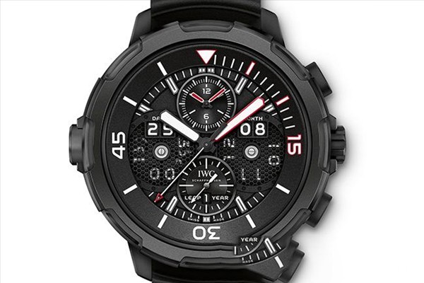 2017全新IWC海洋时计50周年Ceratanium腕表