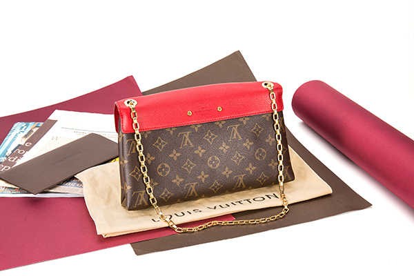 LV Pallas Chain系列M41201老花帆布拼红色牛皮手袋回收多少钱？