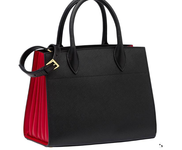 罗威意loewe Goya双肩包的魅力你感受到了吗？