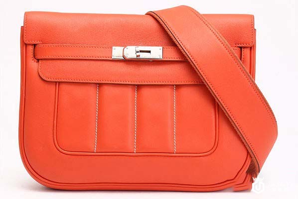 二手奢侈品包包回收店日益惨淡 包迷首选网站回收