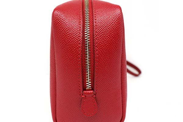 回收名牌奢侈品公司中能不能回收4000块以下的包包