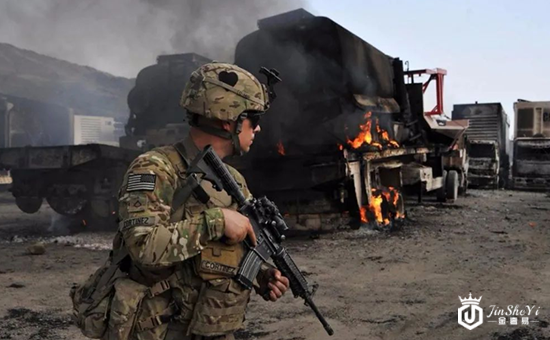 俄乌冲突愈演愈烈，美股独家反转! 黄金站稳1840