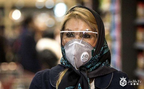 美国国会众议院批准1.5万亿美元基建法案 金价微跌但后市