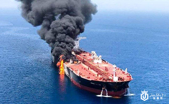 油轮遇袭美伊冲突再升级 现货黄金发威蹿至一年高位!