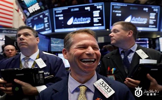 美财长称中美贸易谈判接近尾声 标普500指数再创新高黄金