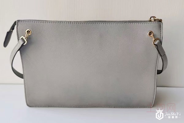 没想到高价回收芬迪铆钉二手包包这么简单 快学起来