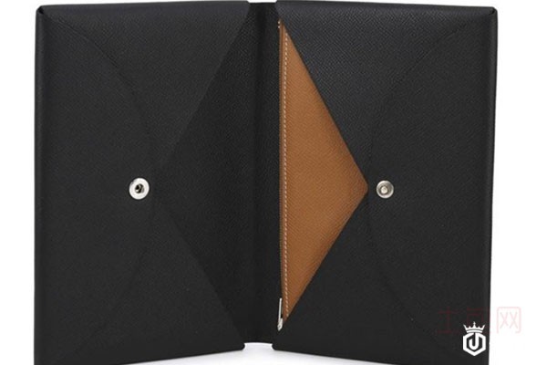 爱马仕手拿名包的回收价格上涨仅是因为系列款式热度高吗