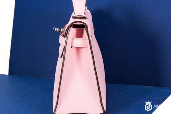 关于爱马仕粉色凯莉二手包包回收报价的看点竟有这么多