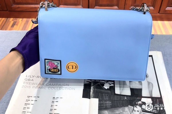 哪里有回收迪奥diorama包包的 回收渠道鉴赏指南已来袭