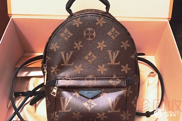 lv背包回收价格是否和包款有关