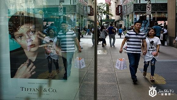 中美贸易摩擦波及美国奢侈品业，蒂芙尼一季度销售缩水25%