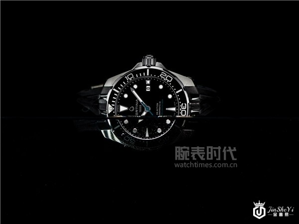 雪铁纳STC新品上市：动能系列潜水腕表 STC 六十周年特别版