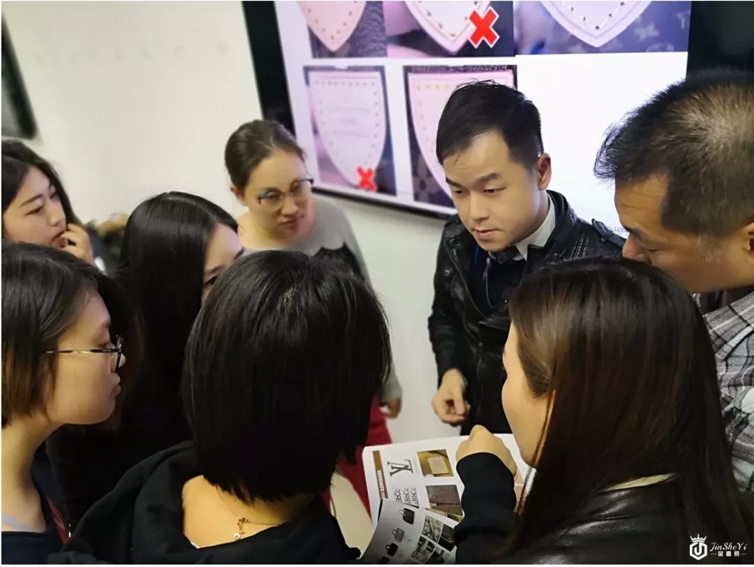 奢侈品培训课程后的从业之路很迷茫？来听听老师的建议