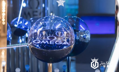 “璀璨星空”欧米茄星座系列腕表展于长沙IFS开展