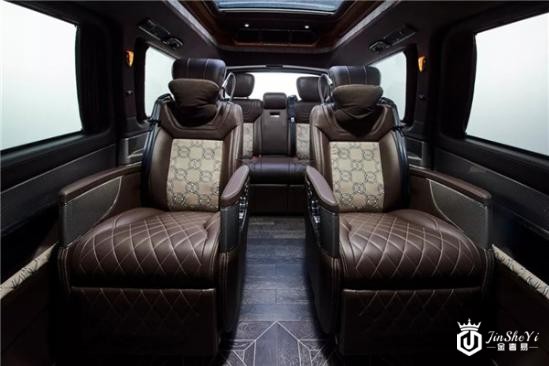 奔驰V260L与奢侈品爱马仕“喜结良缘”