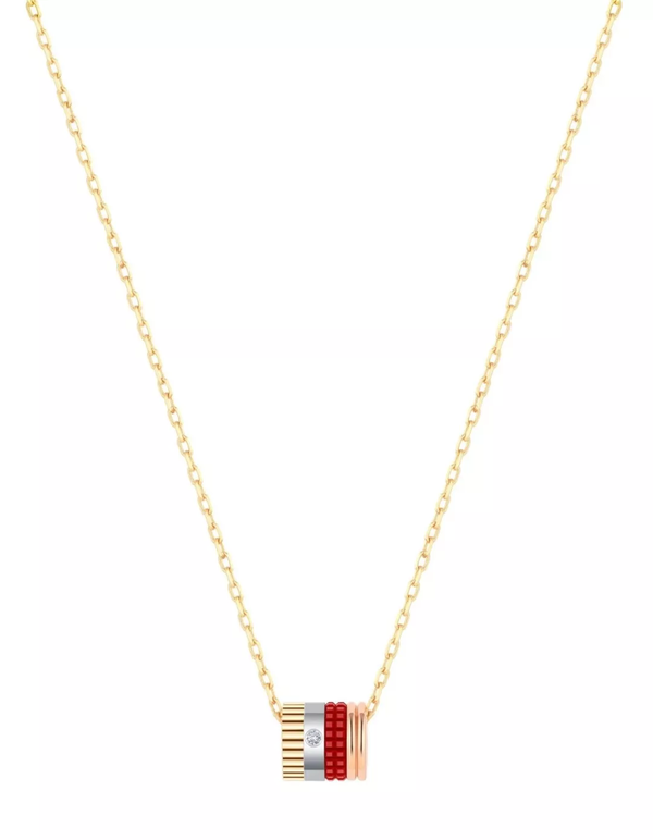 圣诞如何穿搭才不显俗套，周冬雨为你亲身示范宝诗龙 (Boucheron) Quatre系列及Animaux动物！