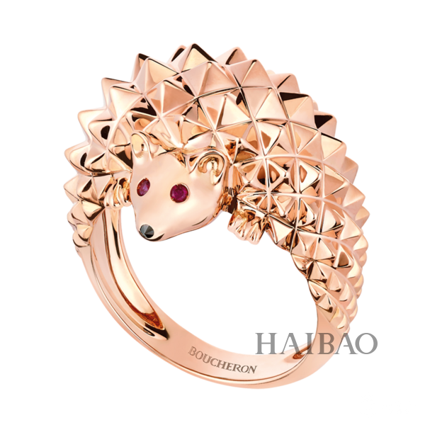 圣诞如何穿搭才不显俗套，周冬雨为你亲身示范宝诗龙 (Boucheron) Quatre系列及Animaux动物！