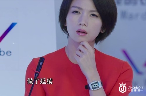 赵丽颖热播剧太豪了？给演员佩戴多款价值百万的腕表？