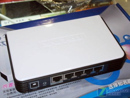 家用最合适的路由器TP-Link TL-R402+