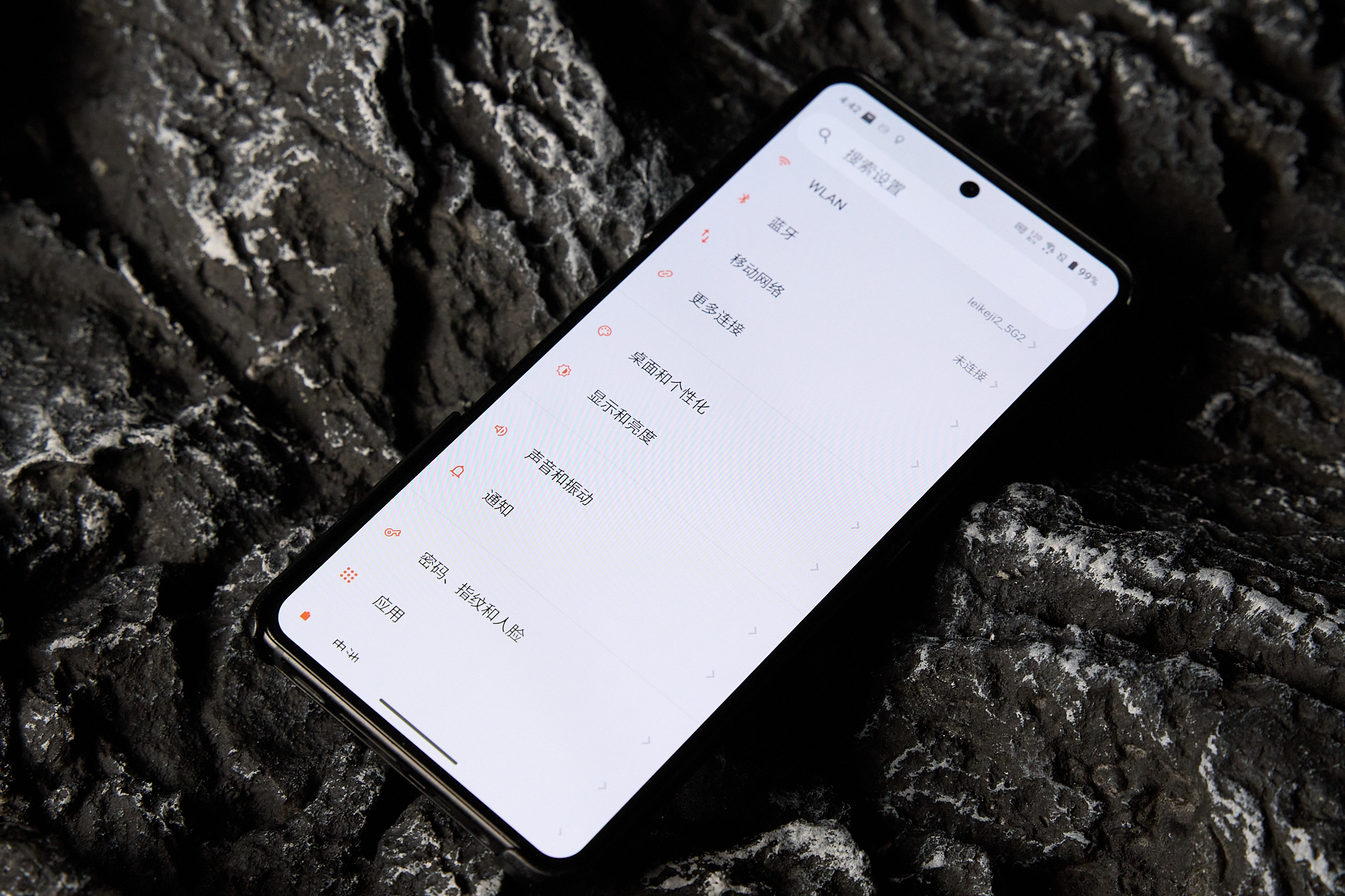 ROG 8 Pro图赏：化身西装暴徒，质感再度提升