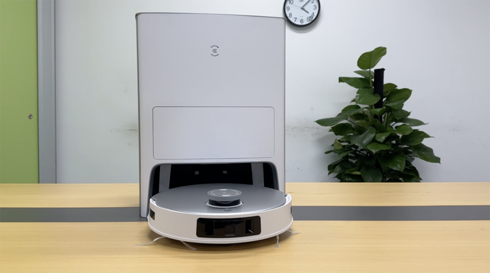 科沃斯地宝T20：高科技扫拖机器人，拥有独特热水洗拖功能的全新体验