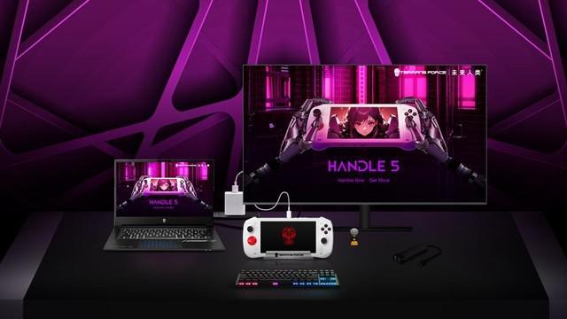 我拿它来移动办公,偶尔打打游戏,丰富我的碎片时间