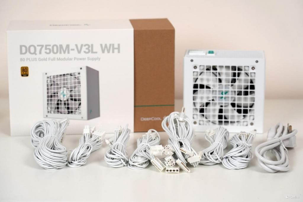 纯白便携 ITX 机箱 九州风神 CH160 试装体验
